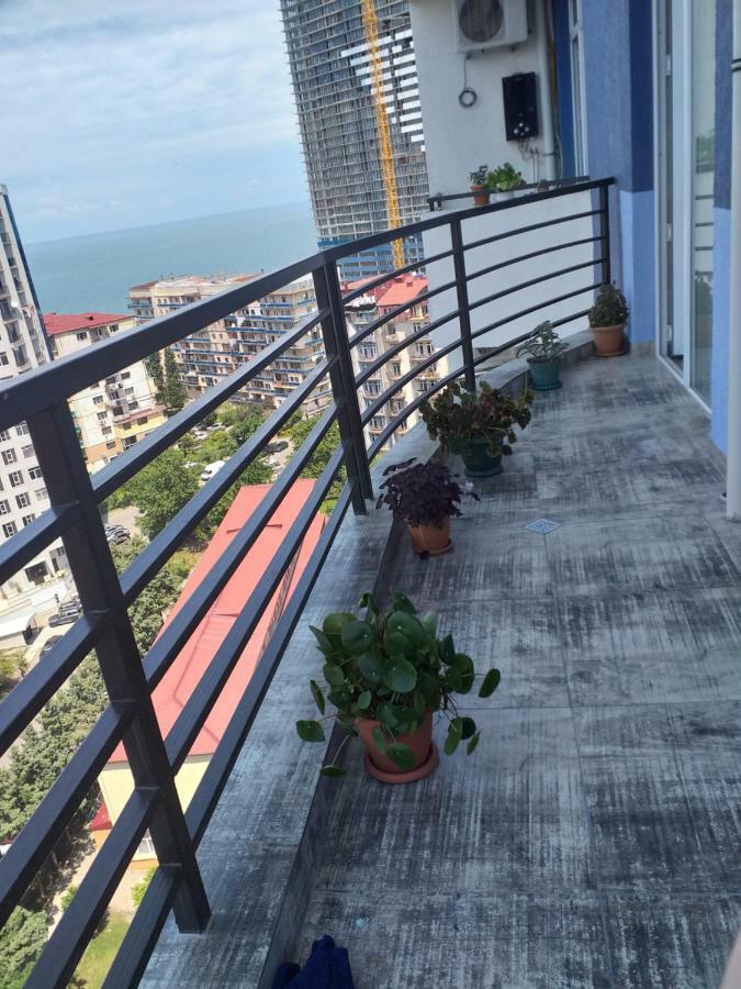 Apartament DeLux Sea View Batumi Bagian luar foto
